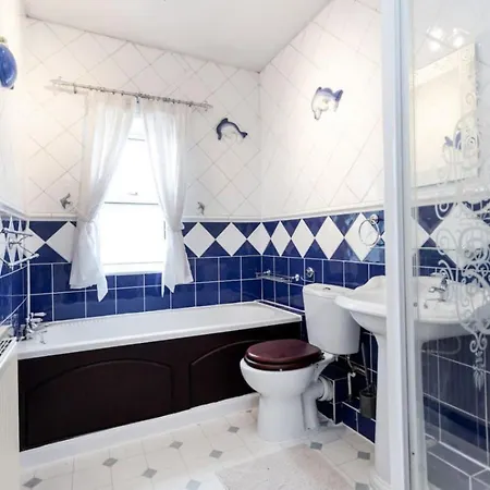 Marlborough St - Contractors Long By Shortstayuk * Бристоль