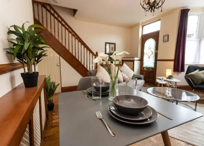 Сasa de vacaciones Marlborough St - Contractors Long By Shortstayuk